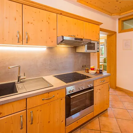 Apartments Tirolerhaus Kossen Room photo