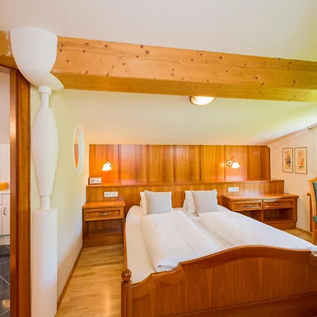 Apartments Tirolerhaus Kossen Room photo