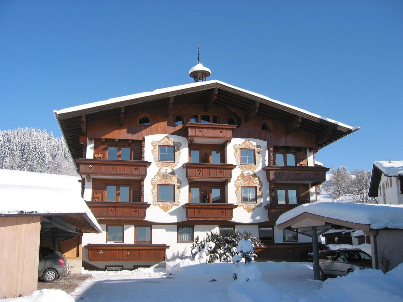Tirolerhaus *